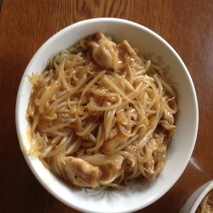 スタミナラーメン風ピリ辛麺